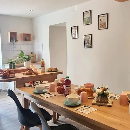 Holiday home Familial En Pierres Avec Jardin Et Animaux Acceptes - Fr-1-496-317 Le Cergne