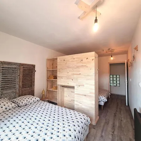 Holiday home Familial En Pierres Avec Jardin Et Animaux Acceptes - Fr-1-496-317 *