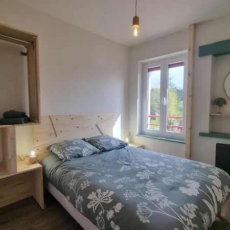 Holiday home Familial En Pierres Avec Jardin Et Animaux Acceptes - Fr-1-496-317 *