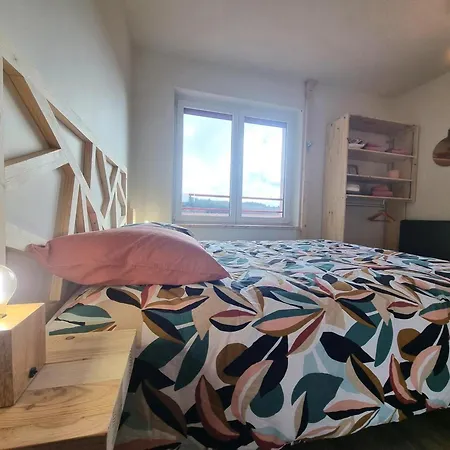 Holiday home Familial En Pierres Avec Jardin Et Animaux Acceptes - Fr-1-496-317 Le Cergne