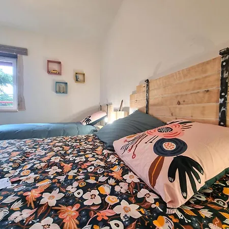 Familial En Pierres Avec Jardin Et Animaux Acceptes - Fr-1-496-317 Le Cergne